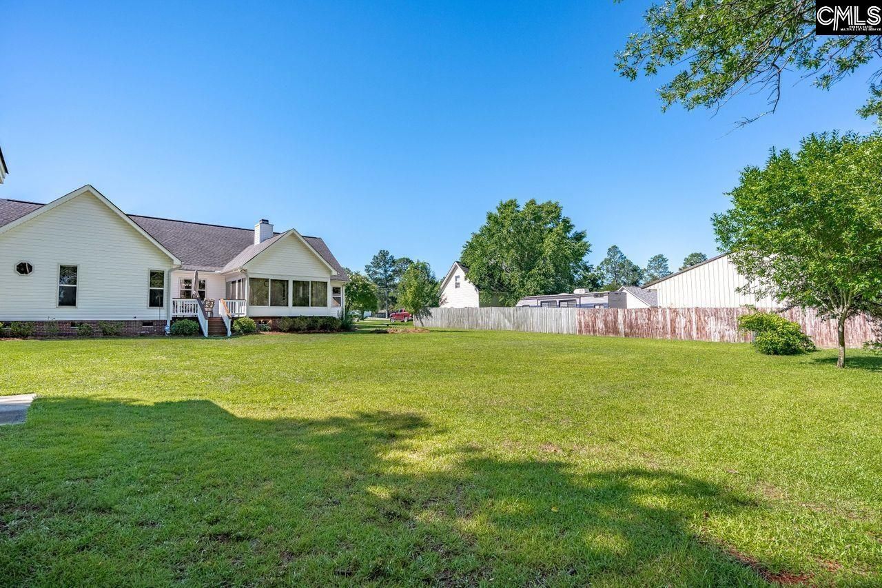 132 Sherwood Drive  Photo 36