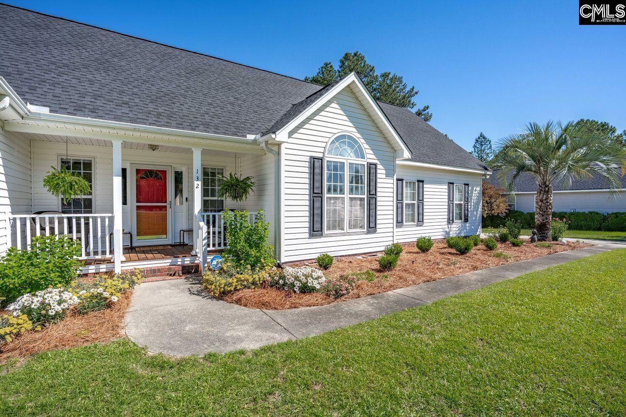 132 Sherwood Drive  Photo 4