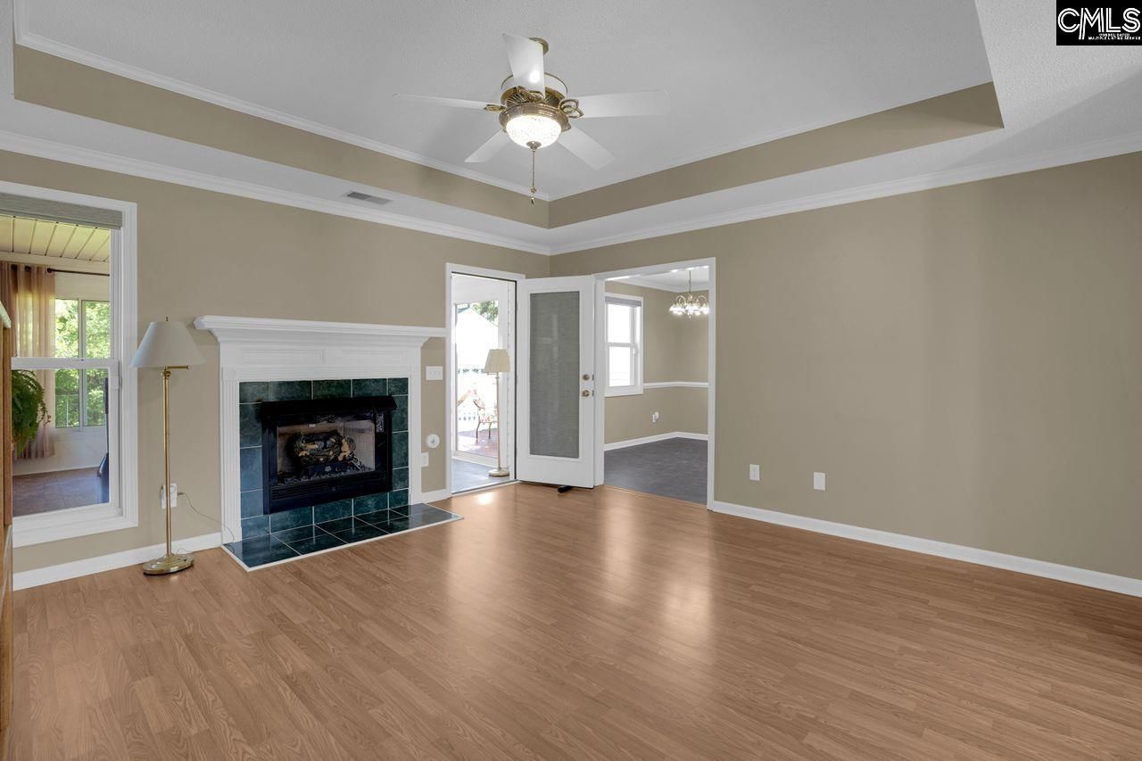 132 Sherwood Drive  Photo 6