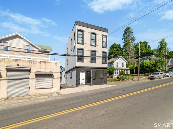 49 Hill , Unit 2, Waterbury, CT 06704