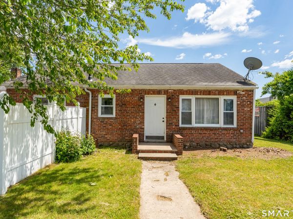 15 Hamast , Waterford, CT 06385