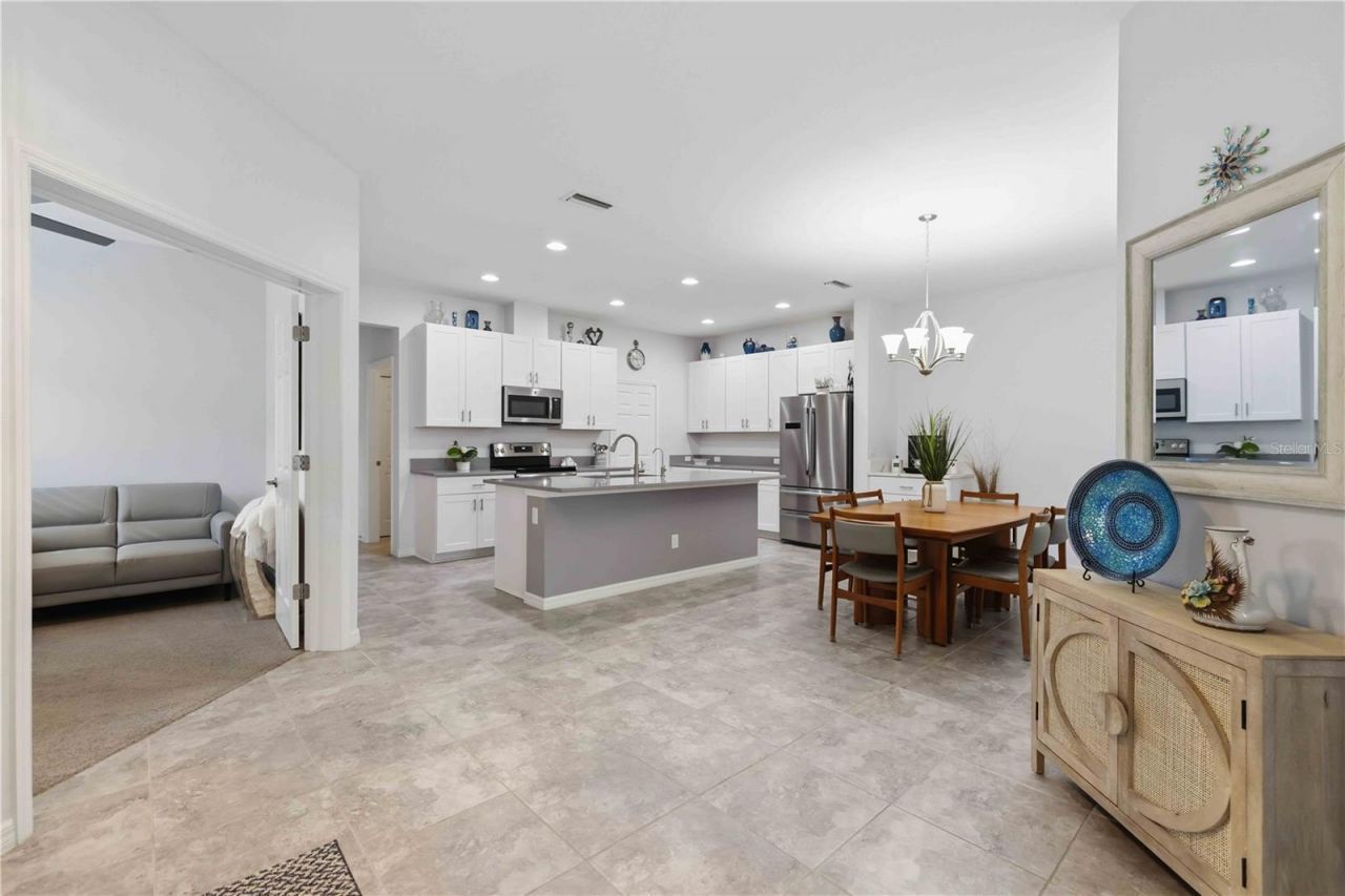 8512 Cache Drive , Sarasota, FL 34240 Photo