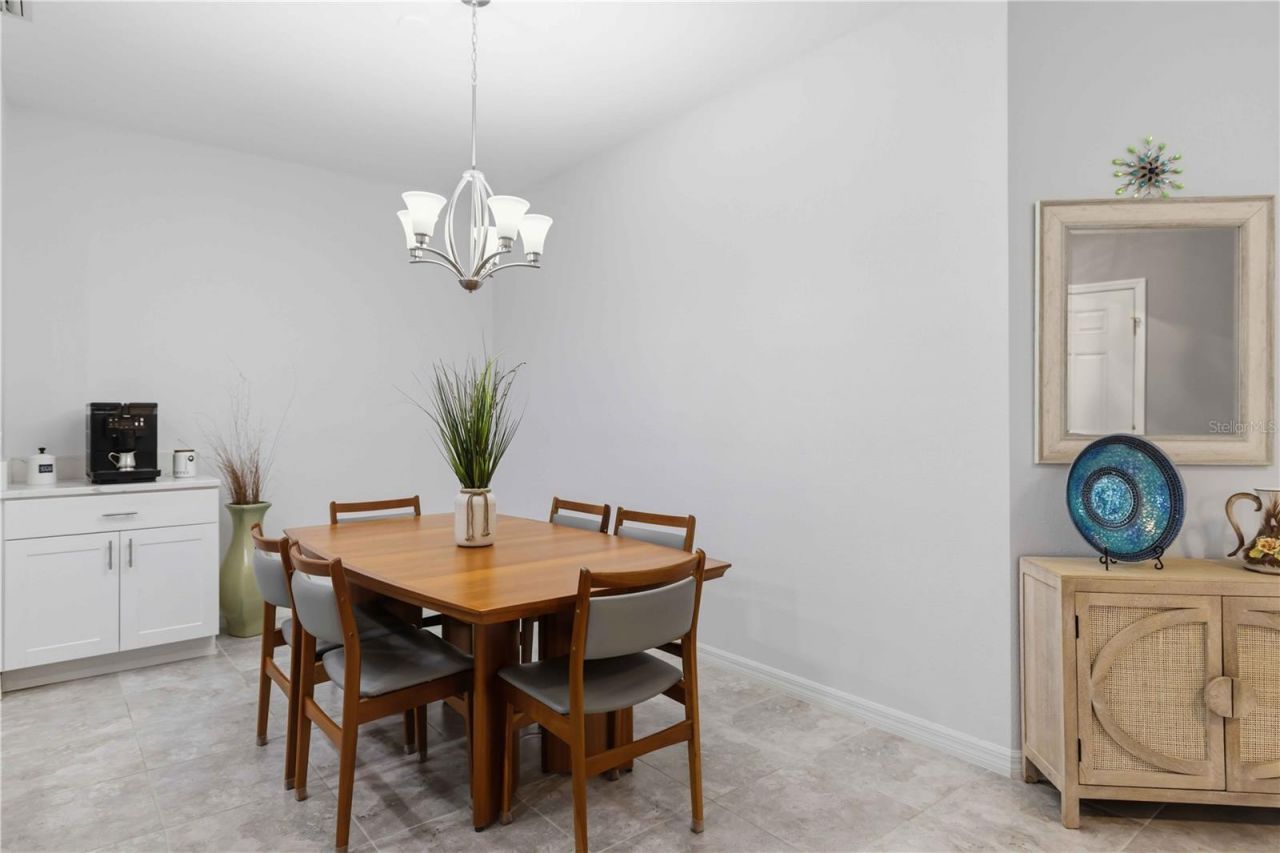 8512 Cache Drive , Sarasota, FL 34240 Photo