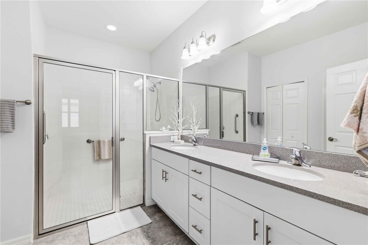 8512 Cache Drive , Sarasota, FL 34240 Photo