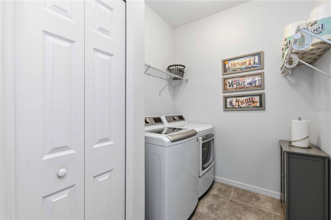 8512 Cache Drive , Sarasota, FL 34240 Photo