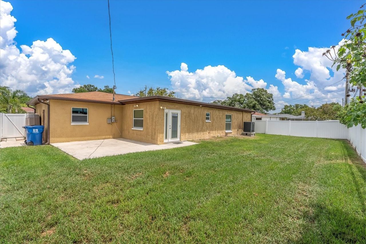 6422 15th Street N, Saint Petersburg, FL 33702 Photo