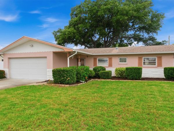 8566 108TH WAY , SEMINOLE, FL 33772