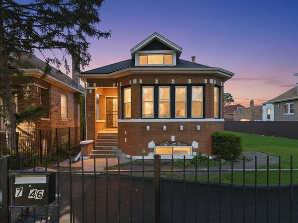 7546 S Wolcott Avenue , Chicago, IL 60620