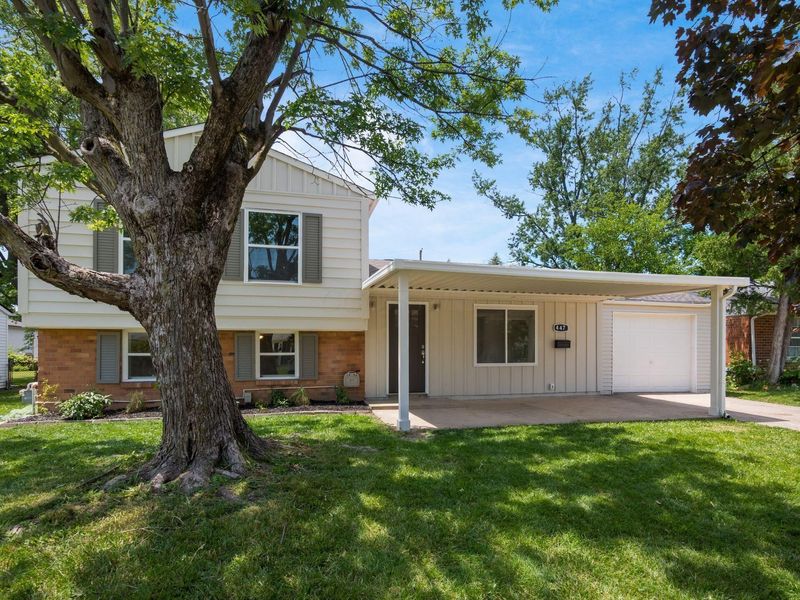 447 Celina Road, Columbus, OH 43228 Photo 3