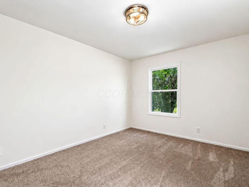 447 Celina Road, Columbus, OH 43228 Photo 34