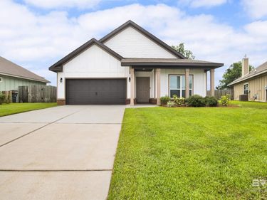 9306 Swan Point Road, Daphne, AL 36526