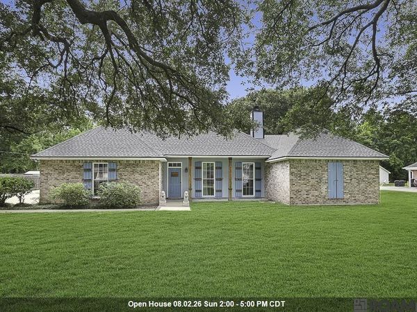 2110 S San Francisco, Gonzales, LA 70737