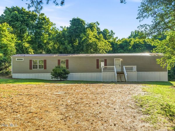 1216 Roberdel Road, Rockingham, NC 28379