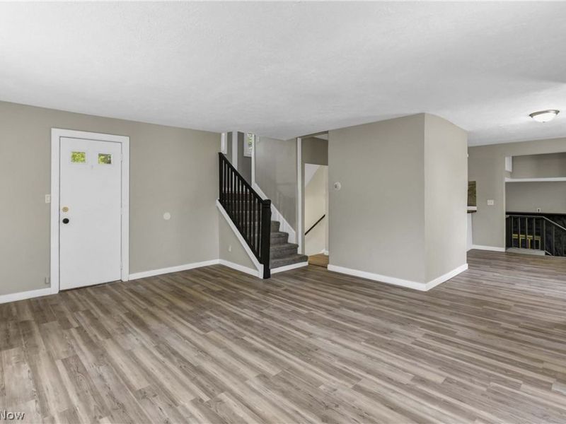 15413 Raymond Street , Maple Heights, OH 44137 Photo 19