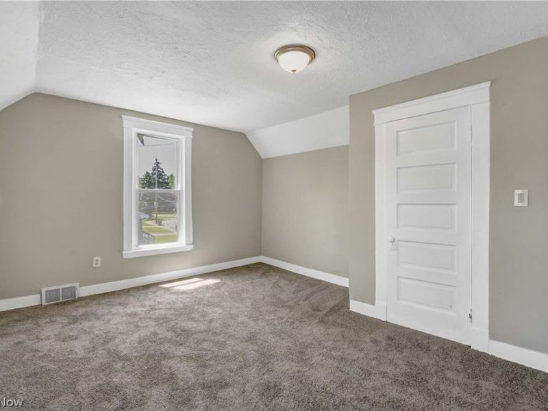 15413 Raymond Street , Maple Heights, OH 44137 Photo 41