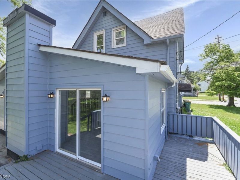 15413 Raymond Street , Maple Heights, OH 44137 Photo 8