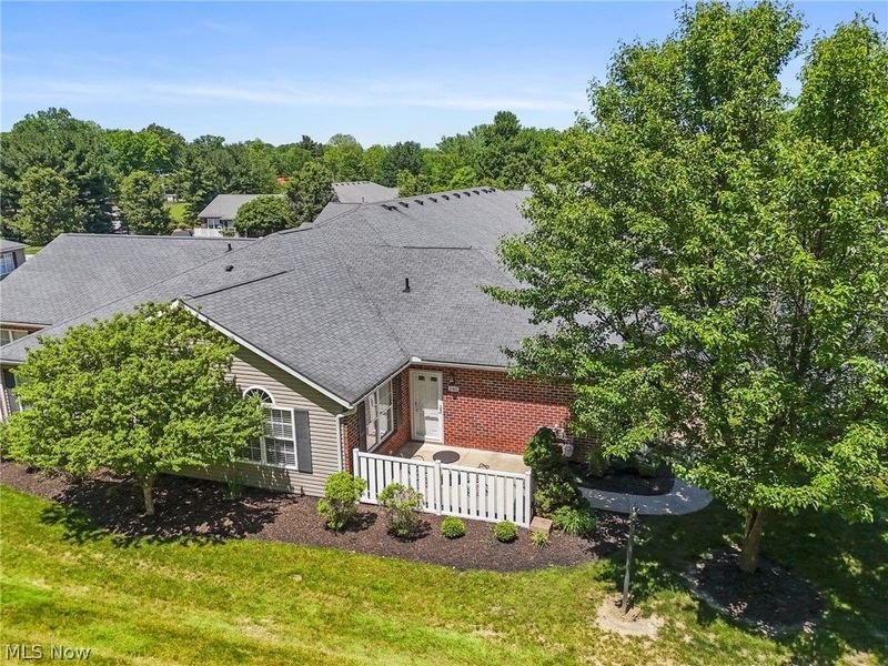 140 Woodbury Glen Street , Hartville, OH 44632 Photo 25
