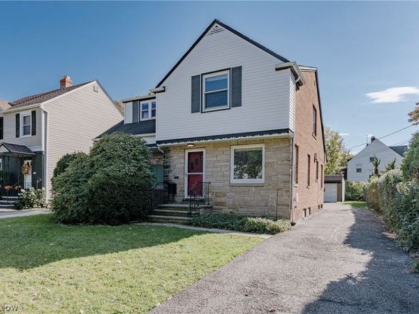 3666 Silsby Road, University Heights, OH 44118