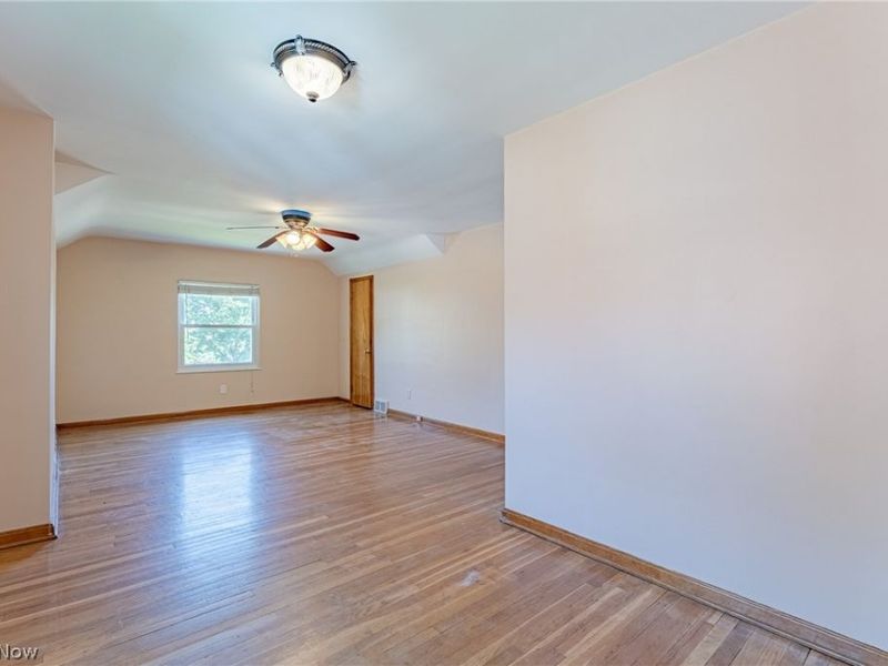 3666 Silsby Road , University Heights, OH 44118 Photo 18