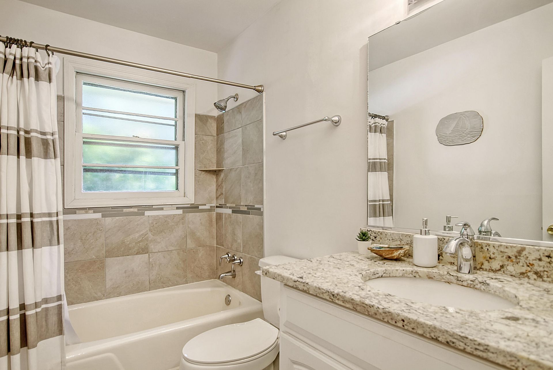 1114 Northbridge Drive Photo 37