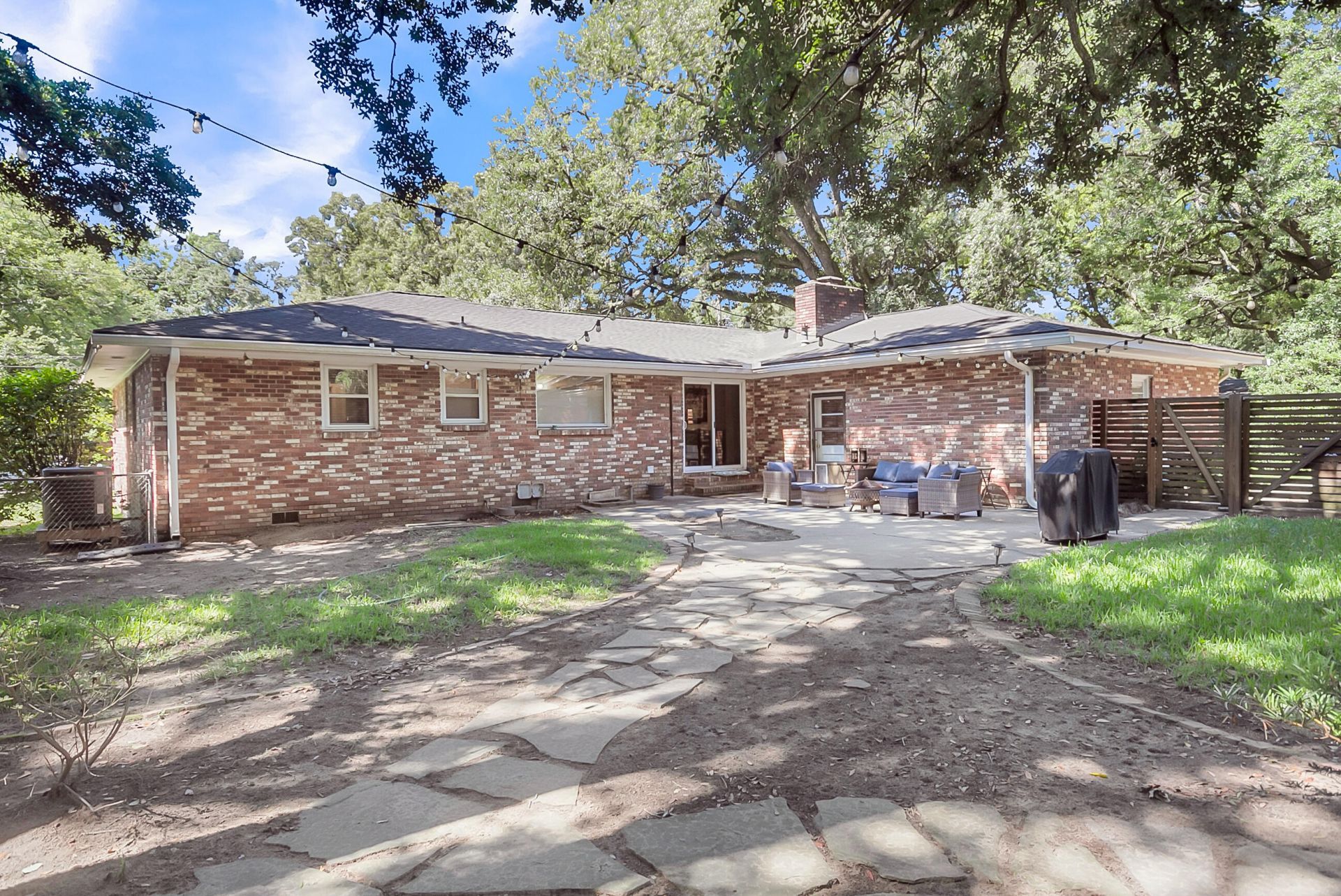 1114 Northbridge Drive Photo 45