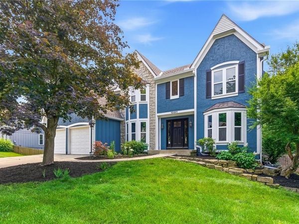 10011 W 125th Terrace, Overland Park, KS 66213