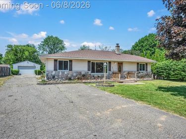 730 BOGIE LAKE Road, White Lake Twp, MI 48383