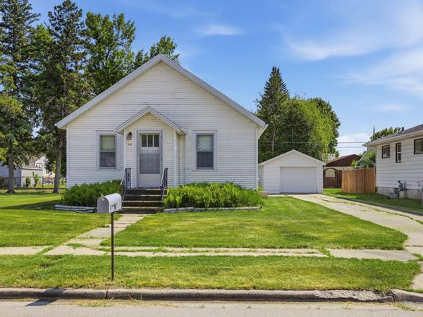 212 1st Avenue SW, Dilworth, MN 56529