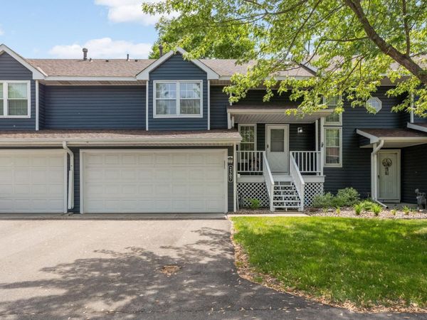 2307 Grange Avenue N, Oakdale, MN 55128