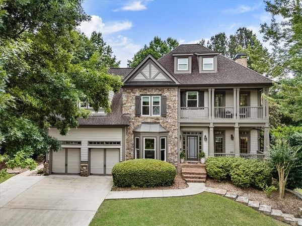 6082 Grand Loop Road, Sugar Hill, GA 30518