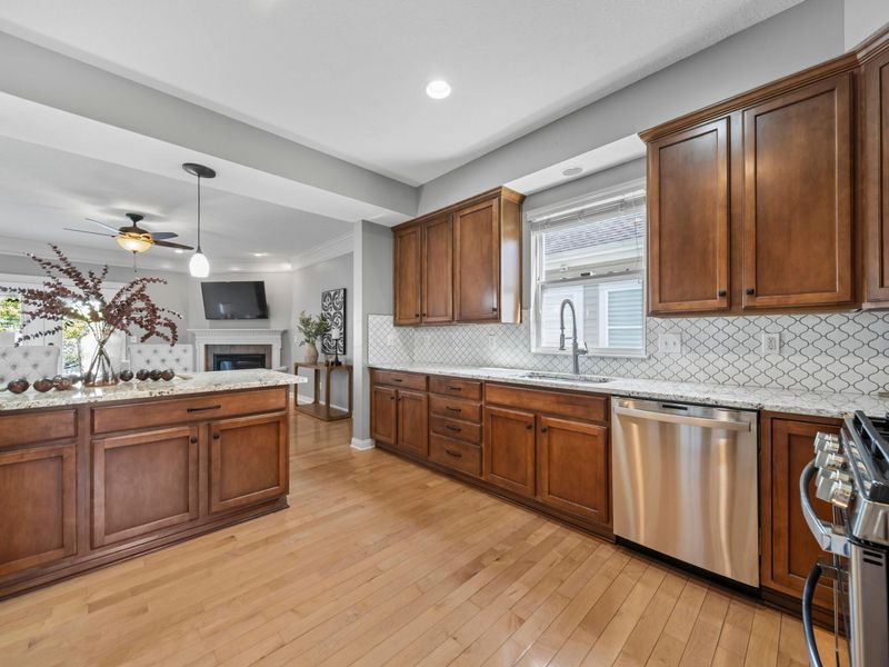 758 Olde Mill Drive , Westerville, OH 43082 Photo 10