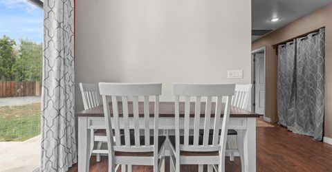 30 Pelican Court, Sparks, NV 89441 Photo