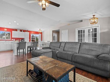 30 Pelican Court, Sparks, NV 89441 Photo