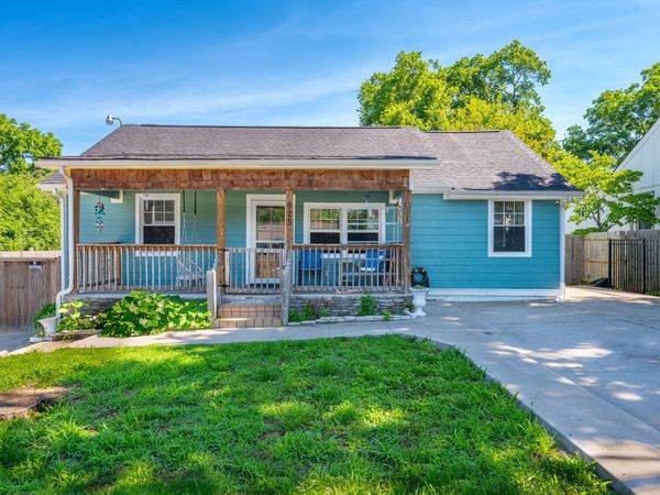 925 Chickasaw Ave, Nashville, TN 37207