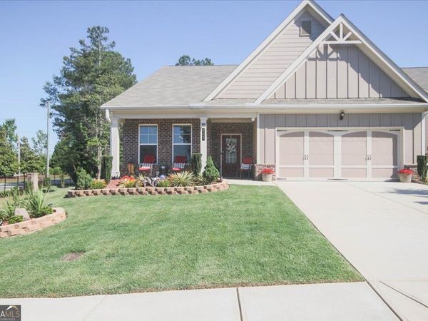 781 Wood Stork Drive, Loganville, GA 30052