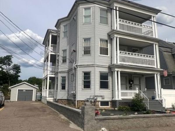 440 Moraine St, Unit 1, Brockton, MA 02301