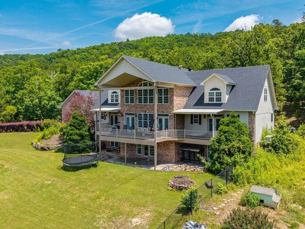 754 PEACEFUL VALLEY Road, Hot Springs, AR 71901