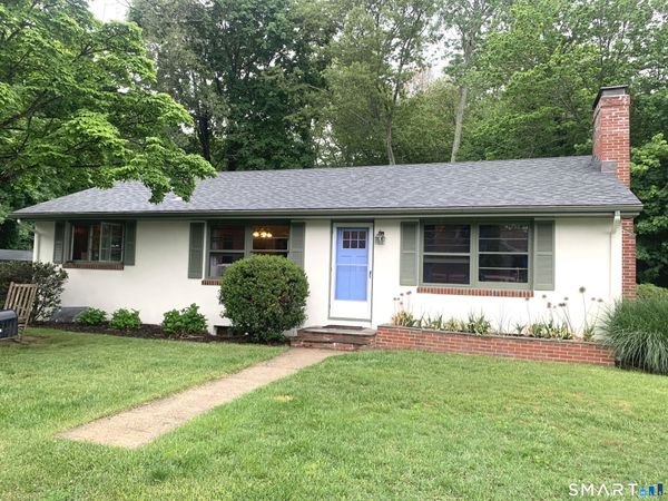 1 Gamma, Old Lyme, CT 06371