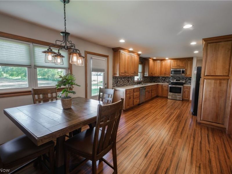 2403 Brokensword Road, Bucyrus, OH 44820 Photo 11