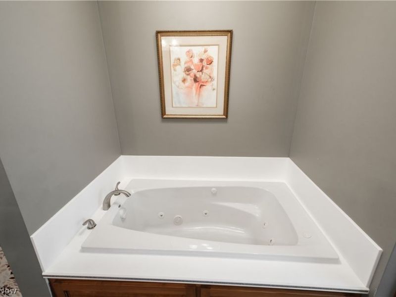 2403 Brokensword Road, Bucyrus, OH 44820 Photo 19