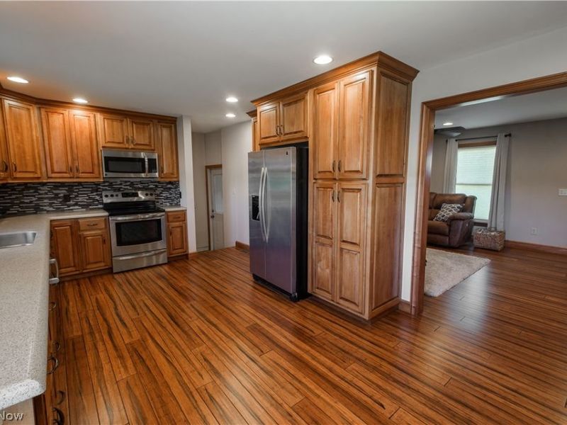 2403 Brokensword Road, Bucyrus, OH 44820 Photo 8