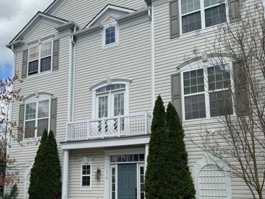 13318 SUMMER GARDEN WALK, CENTREVILLE, VA 20120