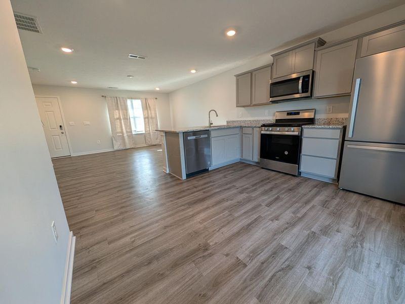 5003 Niesler Road, Canal Winchester, OH 43110 Photo 6