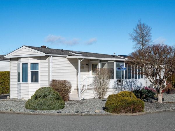 1839 Valley Oak Dr , Nanaimo, BC V9R 6N1