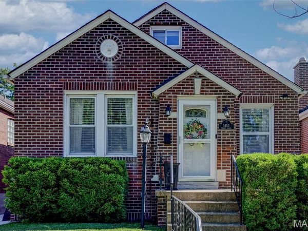 5453 Robert Avenue , St Louis, MO 63109
