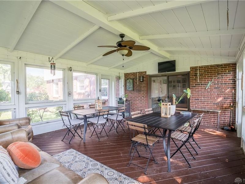 7018 Woodcroft Drive, Englewood, OH 45322 Photo 12