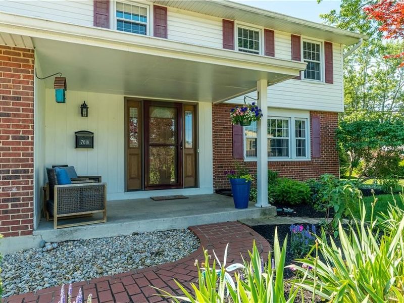 7018 Woodcroft Drive, Englewood, OH 45322 Photo 2