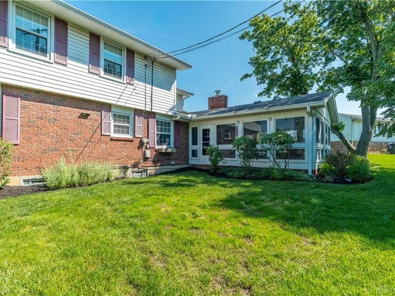 7018 Woodcroft Drive, Englewood, OH 45322 Photo 37