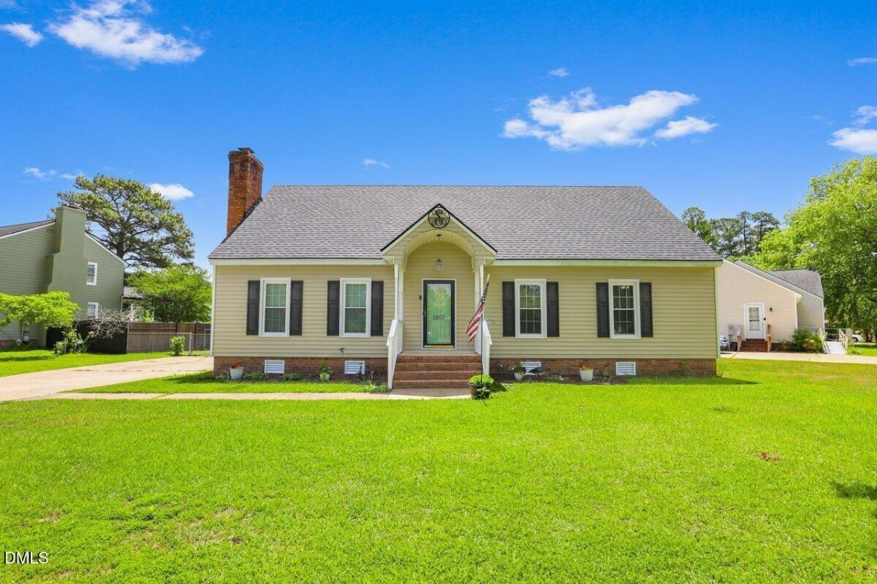 2807 Barkley Drive Nw, Wilson, NC 27896 Main Photo