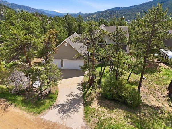 256 Choctaw Rd, Lyons, CO 80540
